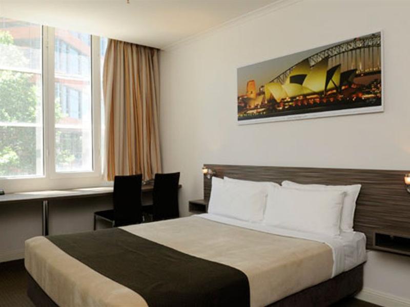 28 Hotel Sydney Room photo
